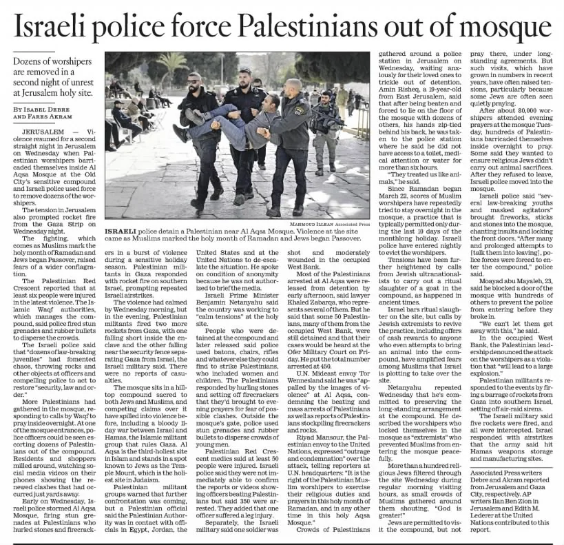 Israeli police force Palestinians out of mosque — Los Angeles Times, 6 April 2023